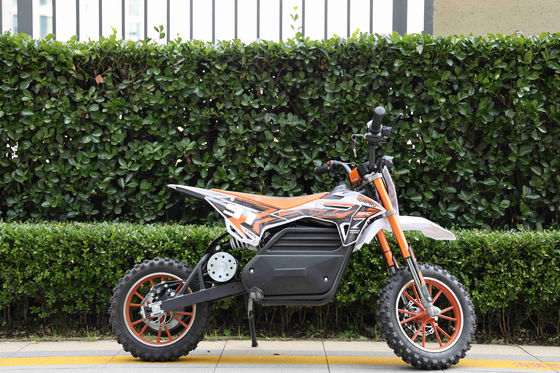Χρόνος φόρτισης 6-8 ώρες 1000W Motor Power Electric Dirt Bike για περιπέτειες εκτός δρόμου
